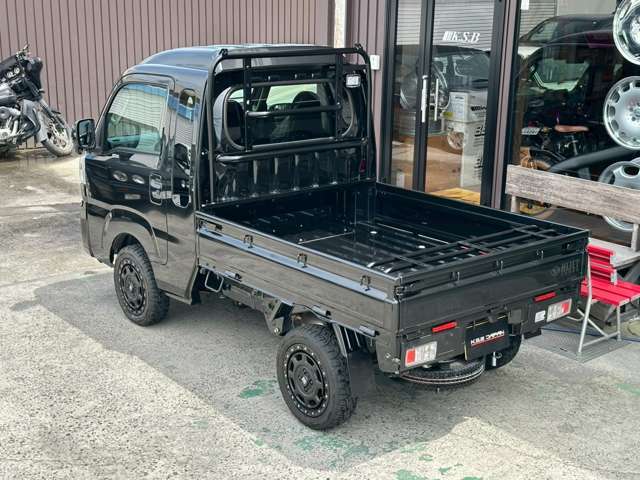【お客様のご安心の為に】買取や下取りなどを元に、当社で取り扱う修復歴車は全て素性の分かるお車となっております。在庫物件のお車の状態までこだわってお客様にご紹介させていただいております。