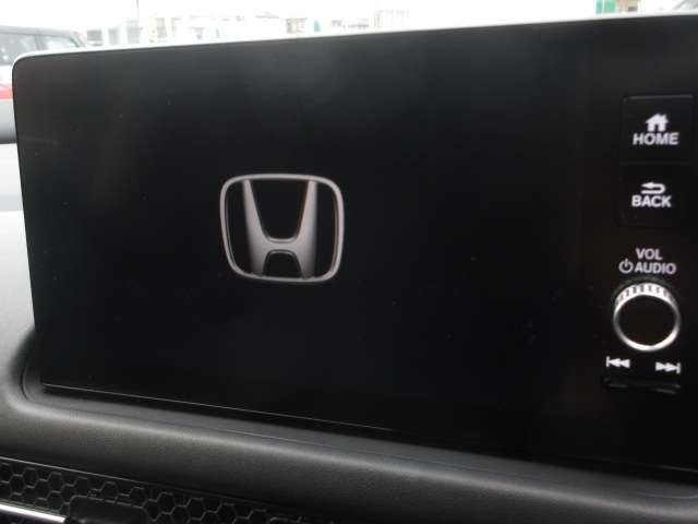 お出かけ時に欠かせないナビは大画面9インチの純正ナビ！フルセグTV視聴、Bluetooth・USB接続とドライブが盛り上がるナビです！