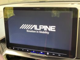 【9インチ　ディスプレイオーディオ】大画面ディスプレイへお持ちのスマートフォンと連携して、ナビやbluetoothでの音楽再生が可能です♪デザインはもちろん操作性も良好！別途ナビ機能の取付可能です♪