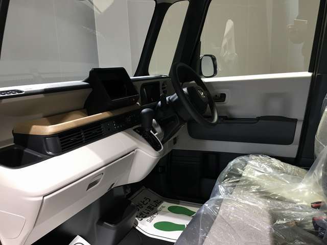 ☆新車の販売も可能です☆新車ご希望のお客様も是非当店にご相談下さいませ♪