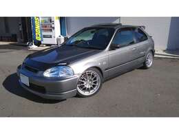 タイプRフロントバンパー＆リップスポイラー