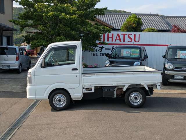 当店は民間車検工場です。　納車後の車検・点検やアフターフォローなどもお任せください。