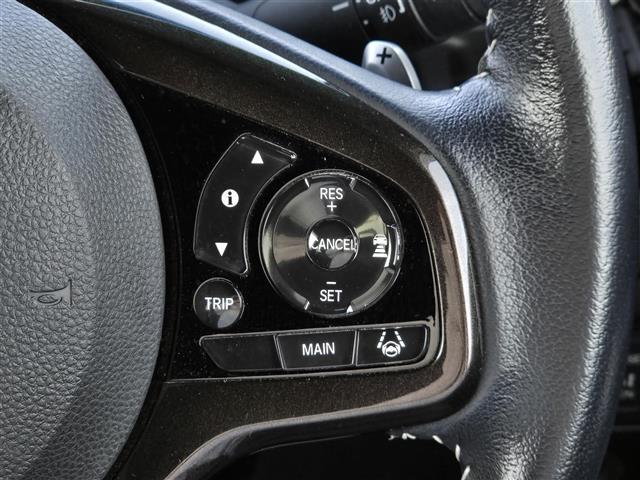 【運転席操作部】快適なドライブを楽しむための機能が装備されています！運転席から触れるので、使いやすいです！除菌プランいれていただくと、さらに清潔で安心していただけます！