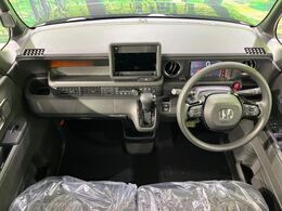 グループ総在庫数約30，000台！！全国の系列店からメーカー・車種問わずご紹介出来るので、あなたにピッタリのお車が見つかるはずです♪まずはお問い合わせ下さい☆