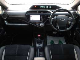 すっきりとしたアクアらしいデザインのダッシュ回り！フロントビューの視認性もよく運転しやすいと思います★