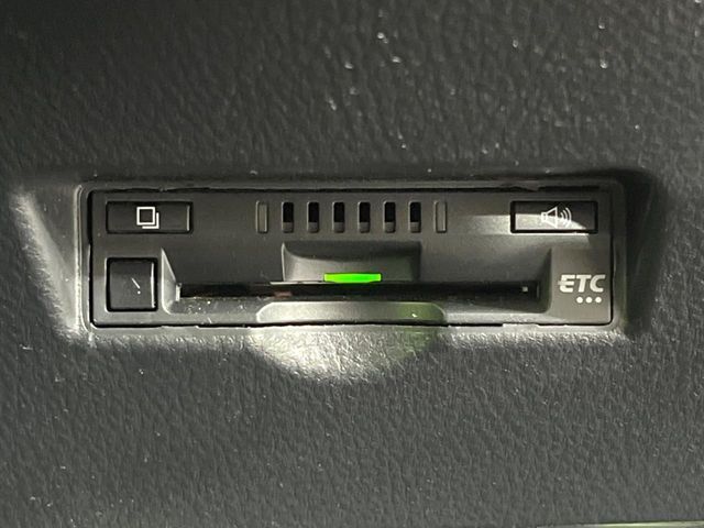 【ETC】高速道路の料金所をストレスなく通過！話題のスポットやサービスエリアに多い「スマートIC」利用時は必須のアイテムです。当店でセットアップを実施、ご納車当日からすぐにご利用いただけます！