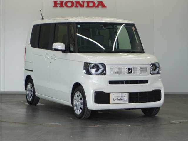 【オートハイビーム】街灯などがなくて暗い場合、見やすいように自動でハイビームに。先行車や対向車を検知すると、ロービームに切り替えます！