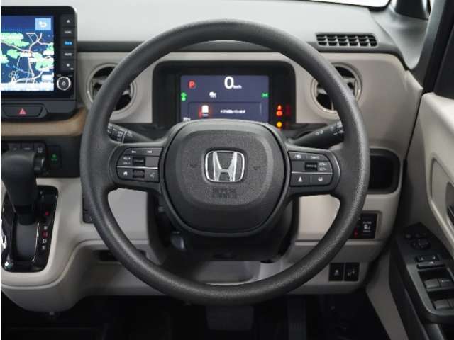 【Honda SENSING】先進の安全運転支援機能で、さまざまなシーンで運転をサポート！システムが運転中のヒヤリハット回避を支援します。