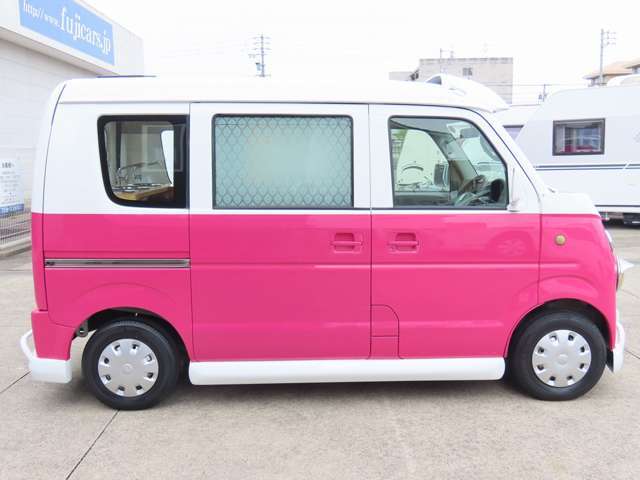 キッチンカーの事ならフジカーズジャパン岐阜店にお任せください！TEL0584621155　移動販売車　キッチンカー　ケータリングカー　様々な形態に対応可能です♪