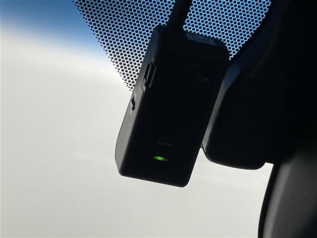 【自宅からお車ご購入！】車の選び方のご相談、購入手続き、ローンのご契約まで、ご自宅にいながらオンラインで完結できます！　詳しくはお電話にてお気軽にご相談ください！