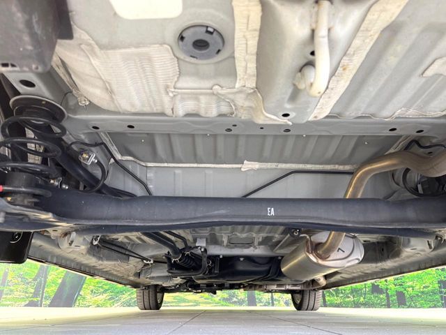 下回りがきれいなうちに、防錆加工の施工がオススメ。降雪地域はもちろん、沿岸部にお住いの方や、趣味でマリン・ウィンタースポーツをされる方にご好評いただいております。