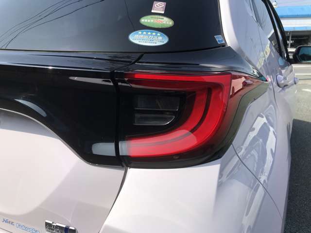 展示車両は、展示前に外装はもちろんの事、内装も隅々まで清掃を行い清潔で快適にご覧いただけるように展示しております☆ご成約時には、外装、内装をチェックして洗車、清掃を行いお客様へ納車いたします。
