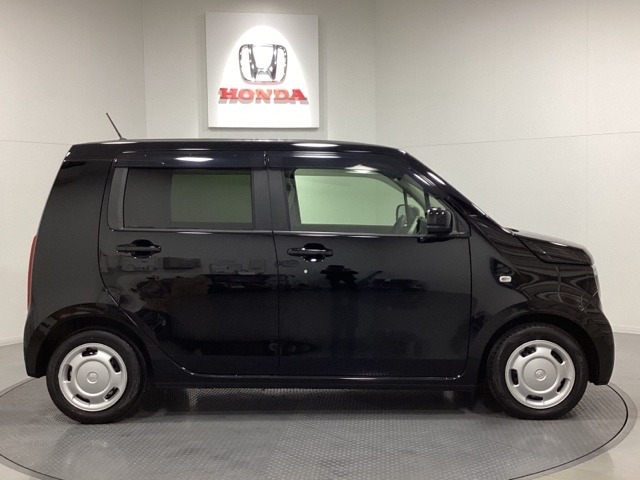 購入後も自社指定整備工場完備でお客様の愛車をしっかりサポート致します！御納車時には安全かつ安心してお乗り頂けるようホンダ専門知識を持つ整備スタッフが点検・整備・装備も説明をしてお渡ししております。