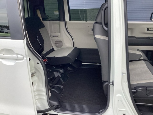 この度は、当店のお車をご覧いただきまして誠にありがとうございます。お気軽にお問い合わせください。