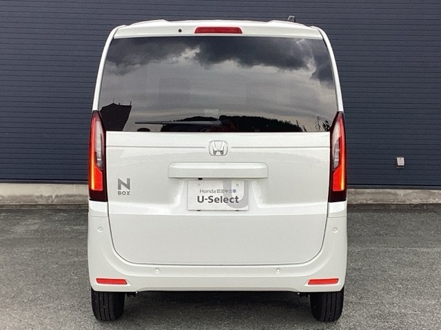 この度は、当店のお車をご覧いただきまして誠にありがとうございます。お気軽にお問い合わせください。