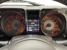 【スピードメーター】メーターがシンプルで見やすく運転しやすいですね！