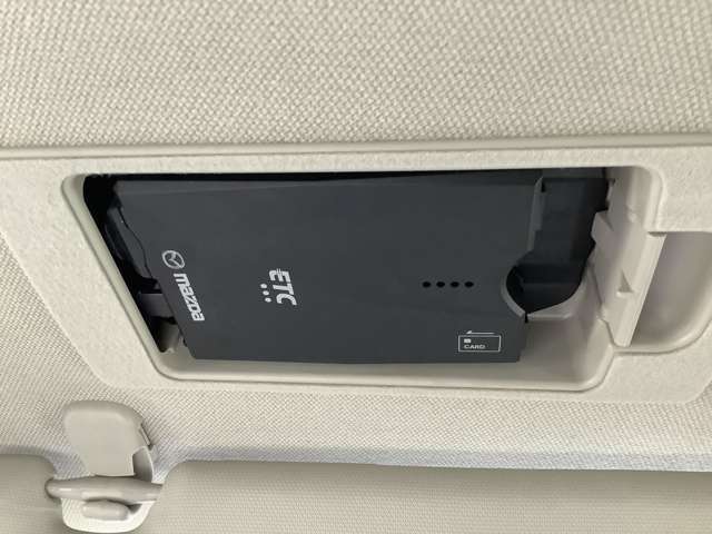 すっきり収納の純正ETC装備済です！