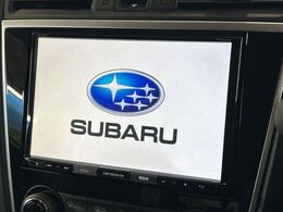 【純正ビルトインナビ】インテリアに溶け込むスタイリッシュな「専用設計ナビ」を装備♪視認性や操作性など基本性能にも優れ、より上質なカーライフをお楽しみいただけます。