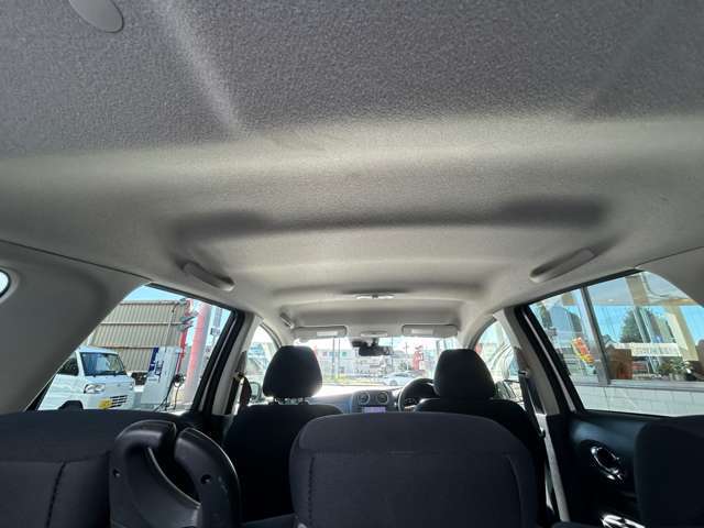 天井も汚れ等なく、きれいです！