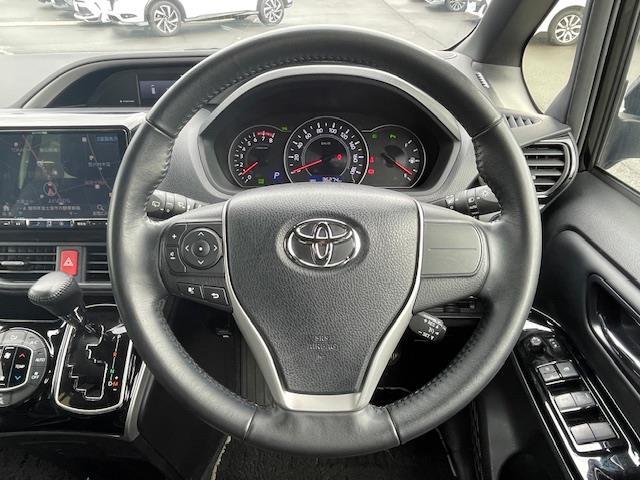 車両販売と整備・保証・クリーニングなどのサービスを自由にお選び頂けます。その上お値打ちなおクルマばかりです。サービスは必要な分だけお選び下さい。