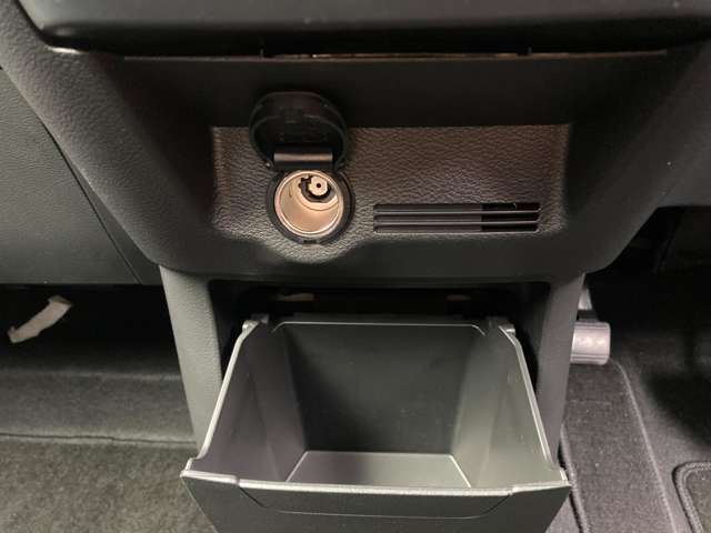 色々な所に収納ボックスがあります。