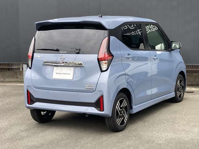 ☆新車保証☆（初度登録から5年もしくは10万キロのどちらか早い方まで）を継承させていただきますので、長く安心してお乗り頂けますよ☆もちろん全国の日産ディーラーで対応可能です詳しくはスタッフまで