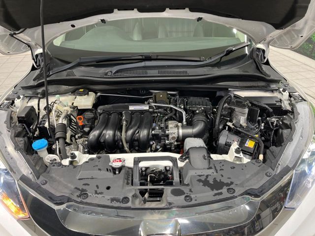 親切・丁寧な専門メカニックスタッフが応対！・車検・点検整備・事故等の修理などアフターサービスも安心。お車のカスタマイズもネクステージのサービススタッフまでご相談ください！