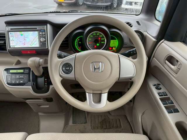 千葉県千葉市で軽自動車を買うなら「安い」「あんしん」「高品質」の3拍子揃った「カインド」で決まり♪■自社整備工場完備■第三者機関鑑定書付き(一部を除く)■