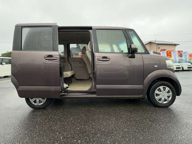 茂原街道沿い■館山道 蘇我インターより10分■最寄駅 JR内房線 浜野駅より車5分■事前にご予約頂き駅に着いたらお電話頂ければお迎えに上がります■