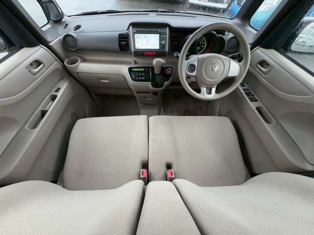 千葉県千葉市の軽自動車専門店■地域最大級の展示場に常時130台以上のN BOX/ワゴンR/タント/ミライースを中心に人気の軽自動車を展示■毎週火曜日定休■営業時間10:00～19:00■