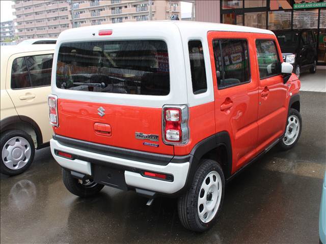 人気の届出済未使用車や厳選中古車を全メーカー豊富に取り揃えております。