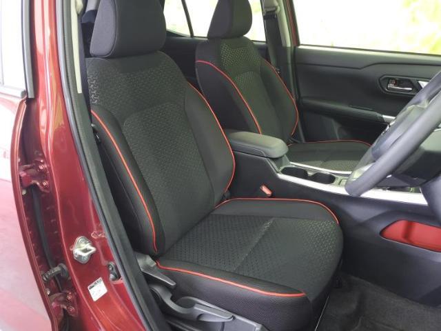 「この車の写真をもっと見たい」「状態が気になる」「この装備はついている？」どんな小さな疑問でもお気軽にお問い合わせください！