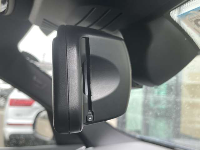 メンテナンスパックはご購入時だけのお得な点検・整備パック(有償)。点検コースと車検コースがございます。詳しくは店舗コーディネーターまでお問い合わせ下さい。