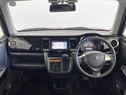 【インパネ全体】全方位で視界が広く、高い目線で運転もしやすいです！