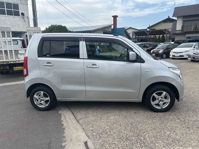 整備工場、車検場、板金工場、全て自社完備しております。アフターサービスもお任せください！