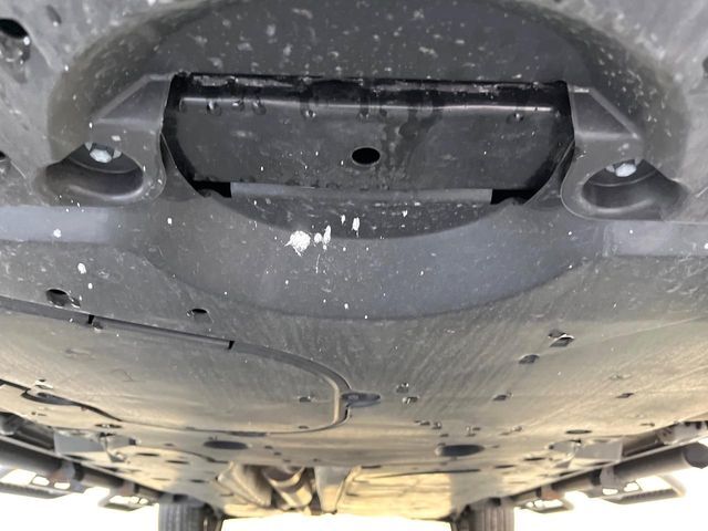 下回りがきれいなうちに、防錆加工の施工がオススメ。降雪地域はもちろん、沿岸部にお住いの方や、趣味でマリン・ウィンタースポーツをされる方にご好評いただいております。