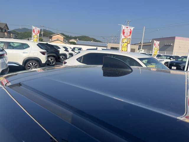 ★もしもの時でも安心の板金工場併設★大切にされている愛車の傷もエイチプラスにお任せください★ご購入いただいたお車以外の車のキズ・へこみも元通り★国家資格を取得しているスタッフが修理いたします★