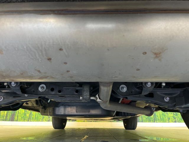 下回りがきれいなうちに、防錆加工の施工がオススメ。降雪地域はもちろん、沿岸部にお住いの方や、趣味でマリン・ウィンタースポーツをされる方に大変好評いただいております。