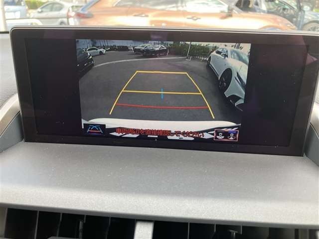 バックカメラも装備され運転をサポ-ト致します。駐車が苦手な方でも後ろが見えますので心配ございません！一度使ったら手放せません。