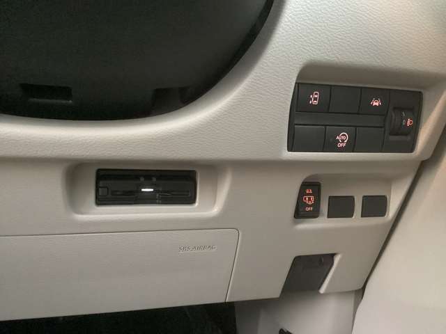 ETCも装備！高速道路の料金所もスイスイ通過◇ロングドライブの必需品です♪深夜、休日などの割引もありお得です。