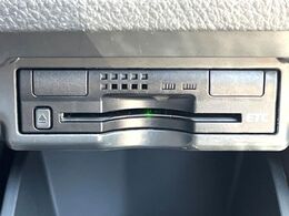 【ETC】高速道路の料金所をストレスなく通過！話題のスポットやサービスエリアに多い「スマートIC」利用時は必須のアイテムです。当店でセットアップを実施、ご納車当日からすぐにご利用いただけます！