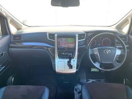 グループ総在庫数約30，000台！！全国の系列店からメーカー・車種問わずご紹介出来るので、あなたにピッタリのお車が見つかるはずです♪まずはお問い合わせ下さい☆