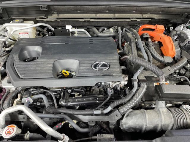 親切・丁寧な専門メカニックスタッフが応対！・車検・点検整備・事故等の修理などアフターサービスも安心。お車のカスタマイズもネクステージのサービススタッフまでご相談ください！