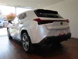 当店はトヨタ正規ディーラーとして高品質な中古車を多数取り揃えております。見て、触って、納得いく一台をぜひ見つけてください！