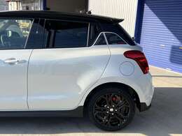 ファイナルエディション  最終生産モデル 6速MT スズキセーフティーサポート カロッツェリア8インチナビ フルセグTV CD DVD Bluetooth 専用R17アルミ 専用デカール 専用内装パネル ツートンカラー