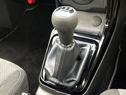 【フロア5速MT】走りの6速MT！！スポーティーな走行をお楽しみいただけます♪