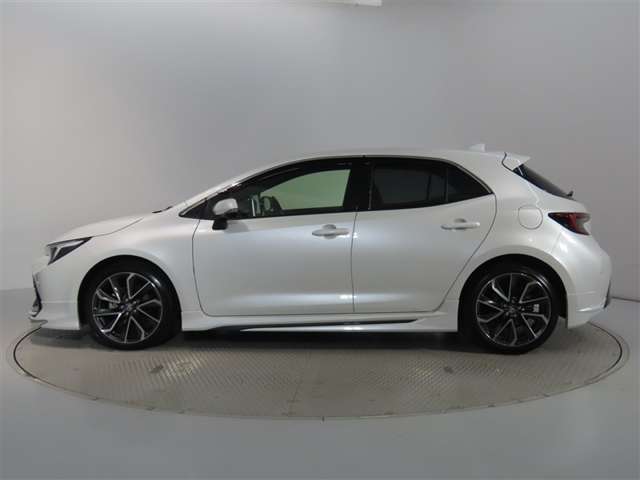 《ロングラン保証》走行距離無制限1年付きです。保証修理は全国5000箇所のトヨタテクノショップにてお受けいただけます。