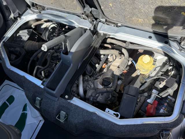 全車点検・整備を行い、点検記録簿を発行いたします。