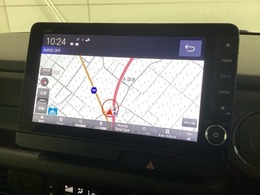 アップルカープレイ・アンドロイドオート対応ギャザズナビ搭載です。知らない道も安心ですね！