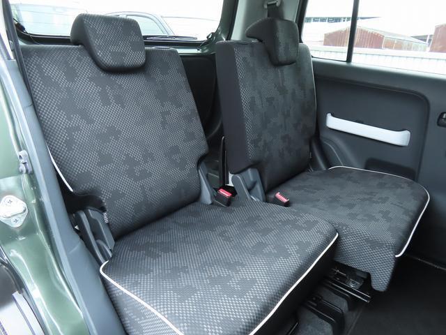 後席もリクライニングや前後スライド調整が可能です☆